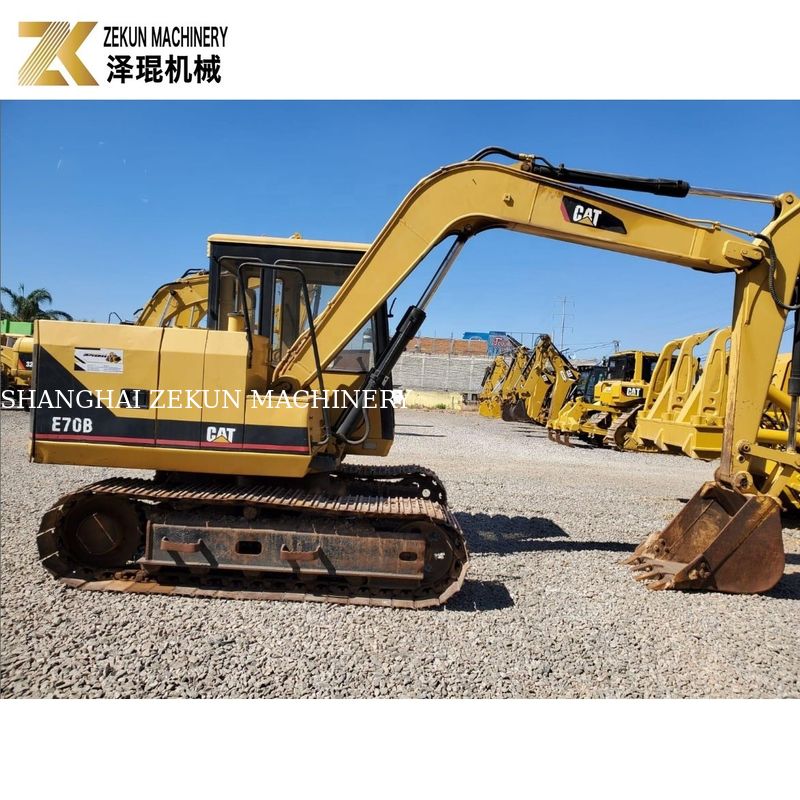 Jepang Digunakan CAT E70B Excavator Hydraulic Pump Final Drive di Shanghai di Kompetisi