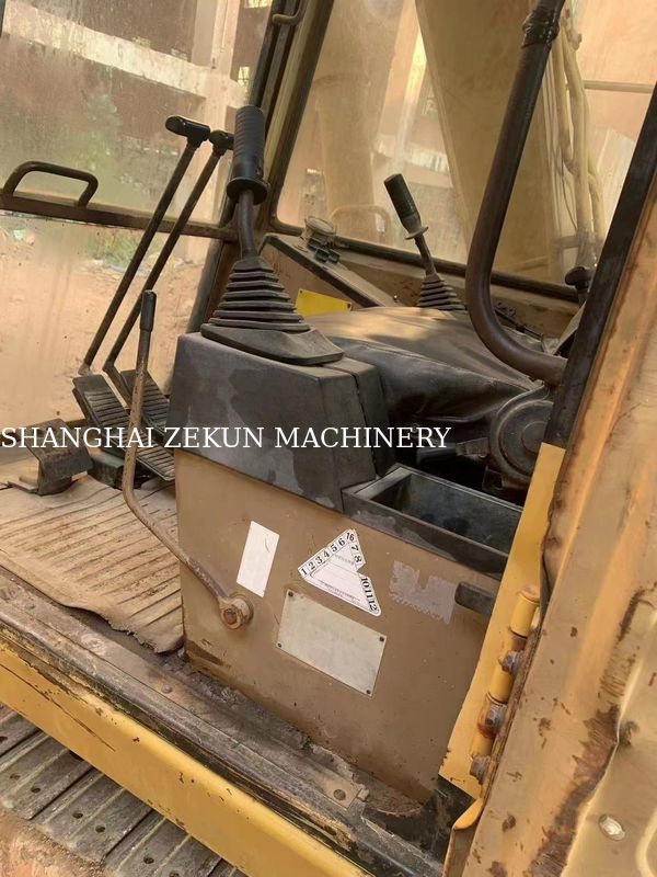 Digunakan CAT E70B Excavator di Jepang dengan ukuran Mini Excavator dan Original Jepang Engine