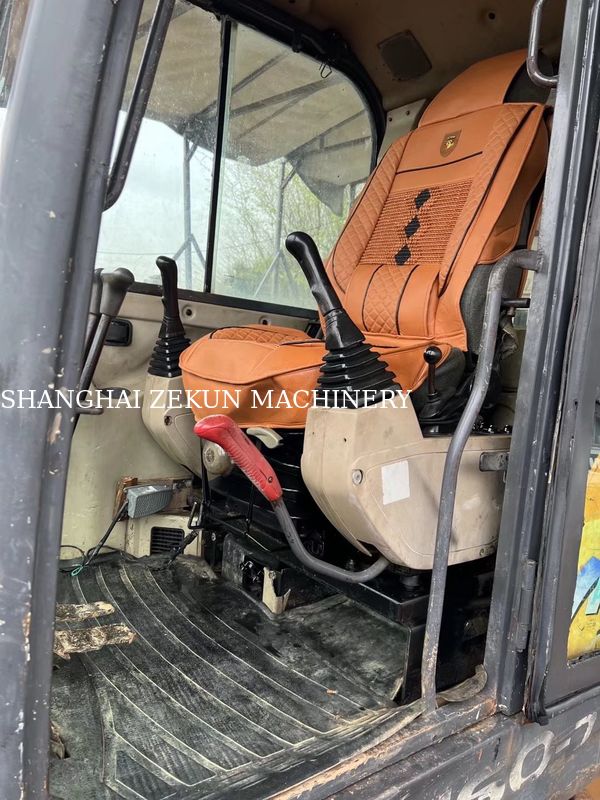 2010 EX60 bekas Mini Excavator 38.1kw Dengan katup hidraulik asli