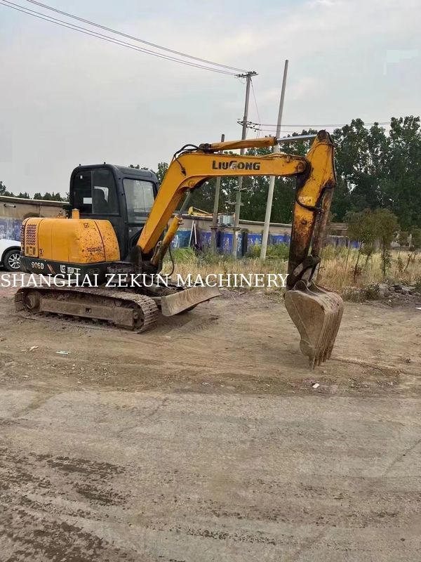 9017F ZTS 1,8 Ton Mini Crawler Excavator Oleh Liu Gong 46.3kW Mesin Berat 7500Kg