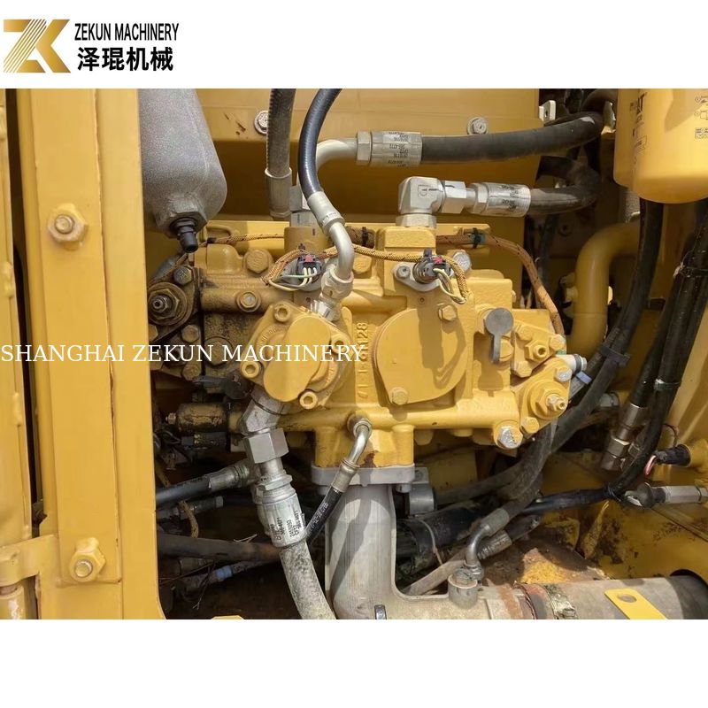 Digunakan Cat 313 Excavator 13 Ton Jalan Bangunan Peralatan dengan 0,65m3 Ember Kapasitas