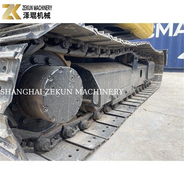 Komatsu PC56-7 Mini Excavator dengan berat operasi 5 ton dan mesin diesel tahan lama