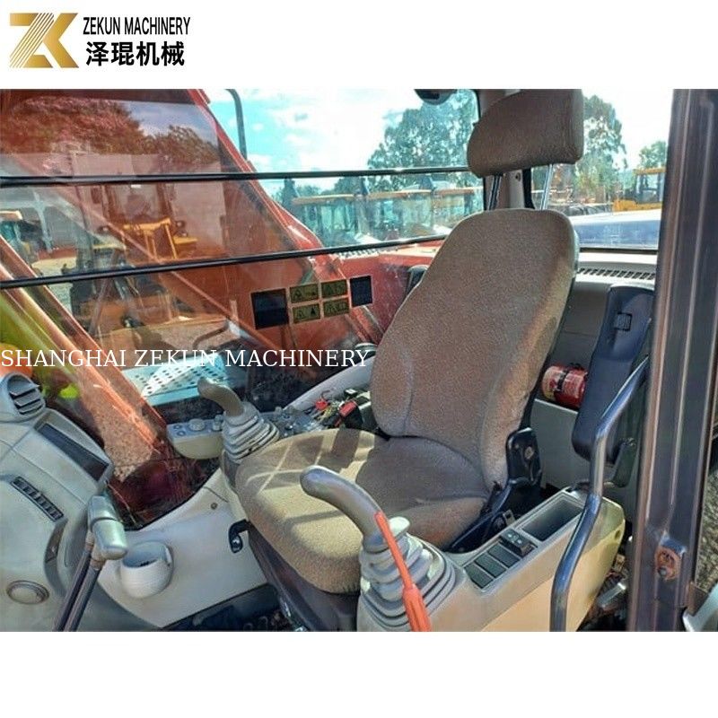 Hitachi ZX210 Excavator ZX210LC-3 dengan 2001-4000 jam kerja dalam kondisi baik