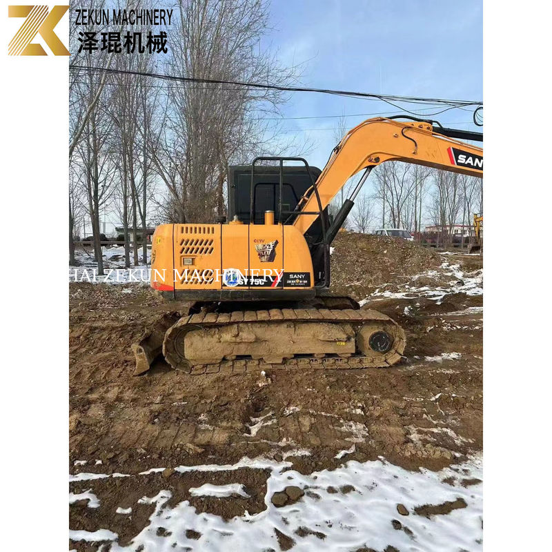 7.5ton SANY 75C Excavator Digunakan Dengan Silinder Hidraulik Lainnya Dan Pada Tahun 2015