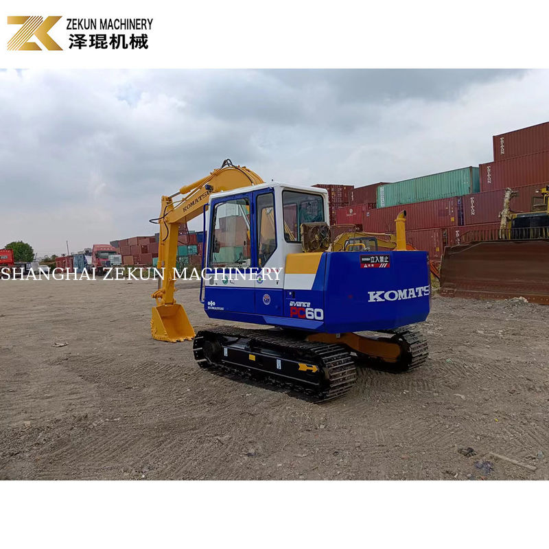 Jepang Komatsu PC60-6 Excavator dengan berat operasi rendah 6 ton dan kondisi yang baik
