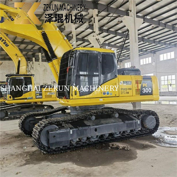 32 ton 1,8m3 bekas wheel loader KOMATSU PC 300-7LC HD 6LE LC-8