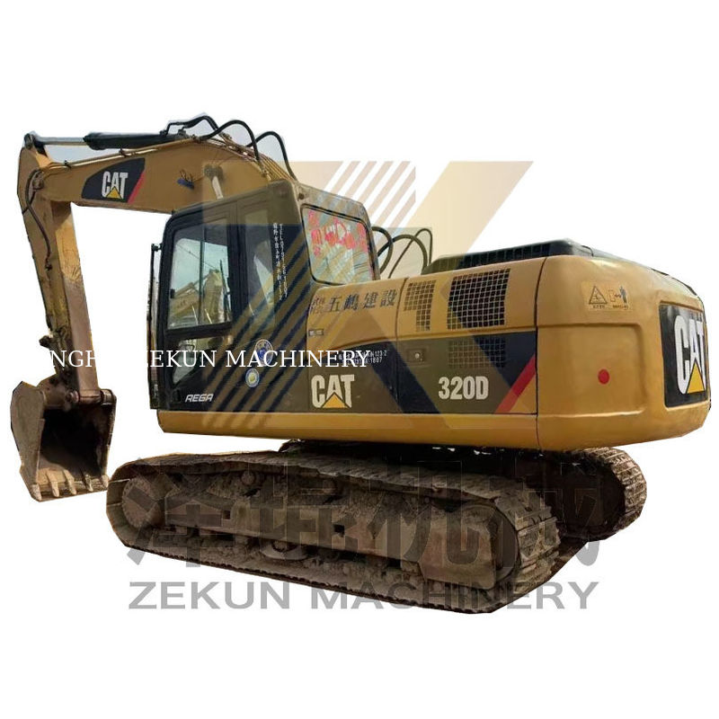 Digunakan Cat 320D Excavator di Jepang dengan berat mesin 20000 KG dalam kondisi baik