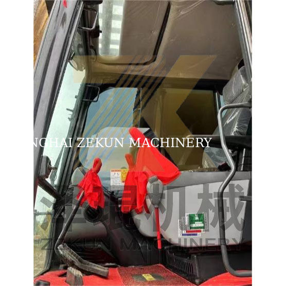 Komatsu PC240-7 Excavator dengan Jam Kerja Rendah 0-2000 dan Silinder Hidraulik Lainnya