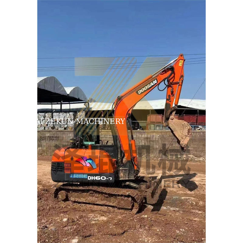 5500 KG Doosan60-7 DH55/DH60-7/80-7 DH60/DH60-7 Excavator dengan 0-2000 Jam Kerja