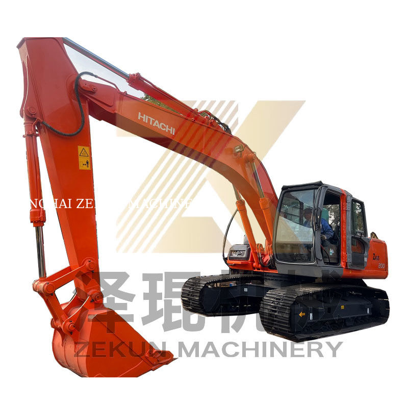 110 KW Second-Hand Excavator ZX200 Digunakan Excavator Berat untuk Kebutuhan Konstruksi Anda