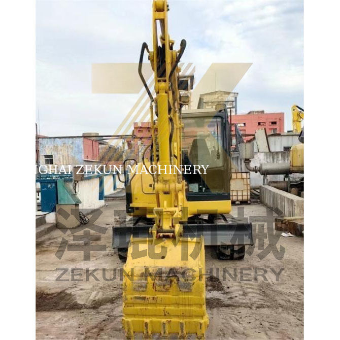 Komatsu PC56 Excavator bekas dengan kapasitas 0.2m3 Bucket dan 0-2000 jam kerja