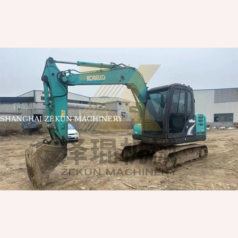 0.4m3 Kapasitas ember 2017 Digunakan Kobelco 907 E307D Sk75 Sk75-11 Penggali di Shanghai