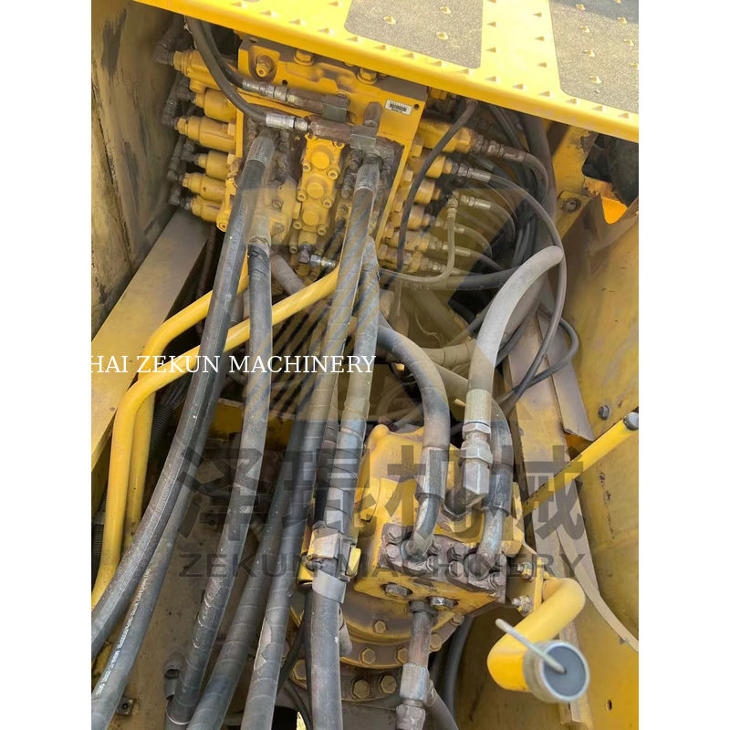 Komatsu 16T PC110-7 PC200-7 PC200-8MO Loader 200 bekas dengan bobot operasi rendah