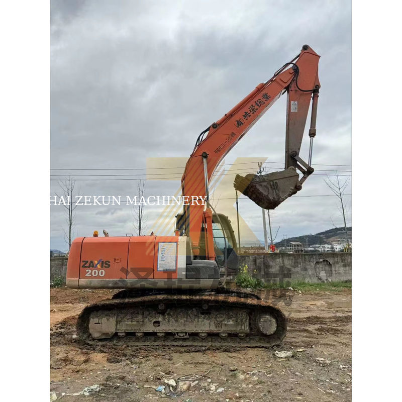 Hitachi ZX200-3 Crawler Excavator dengan Mesin ISUZU 6500 Jam Kerja di Shanghai