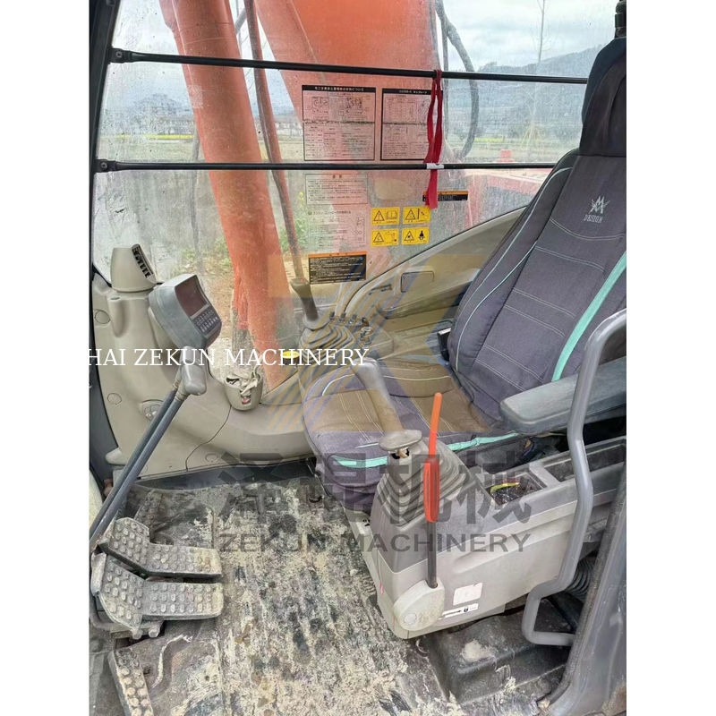 Hitachi ZX200-3 Crawler Excavator dengan Mesin ISUZU 6500 Jam Kerja di Shanghai