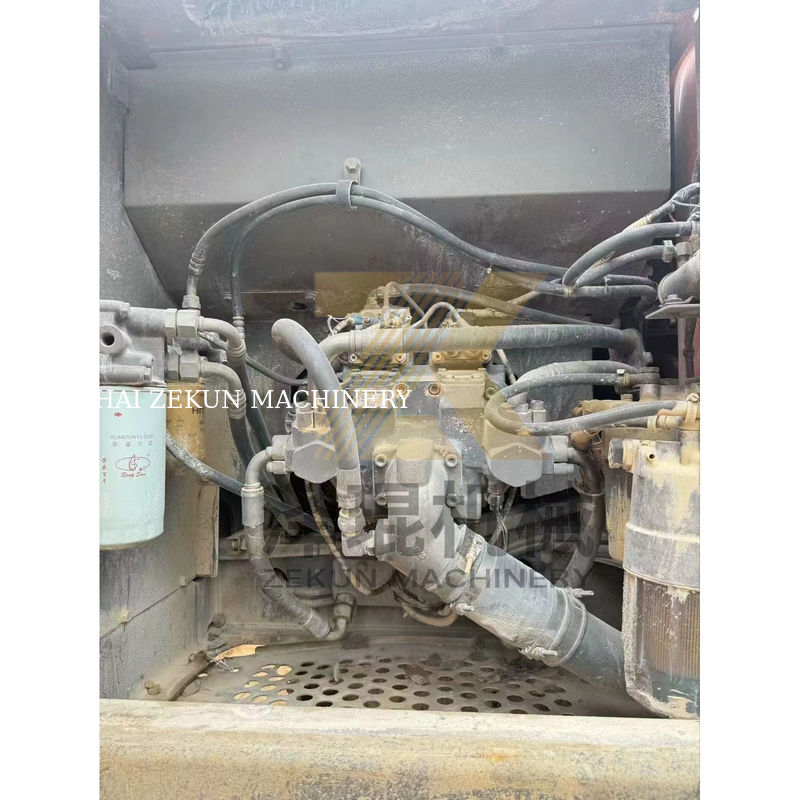 Hitachi ZX200-3 Crawler Excavator dengan Mesin ISUZU 6500 Jam Kerja di Shanghai