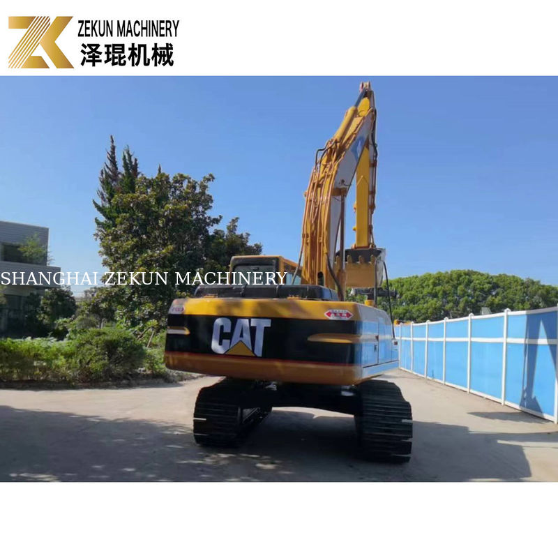 Digunakan Cat 320 BL Excavator dengan kapasitas ember 0,92 m3 dan 2001-4000 jam kerja