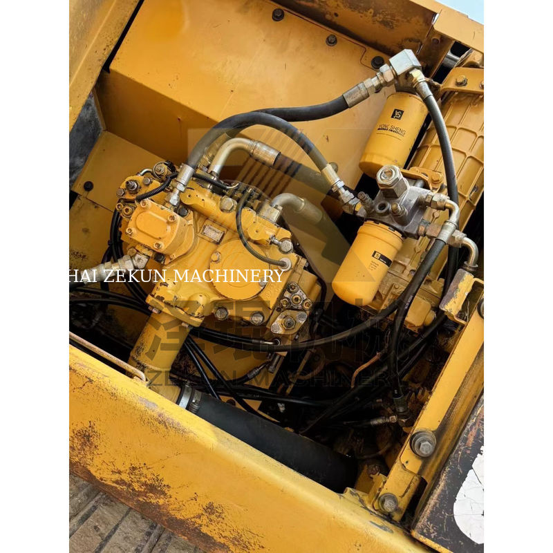 Tahun 2015 Second Hand Shantui Kato Excavator 320D di Shanghai Pompa Hidraulik Lainnya
