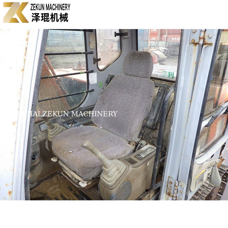 Hitachi EX120 Excavator EX 120-5 dengan Low Hours dan 11793 KG Mesin Berat 60,5Kw