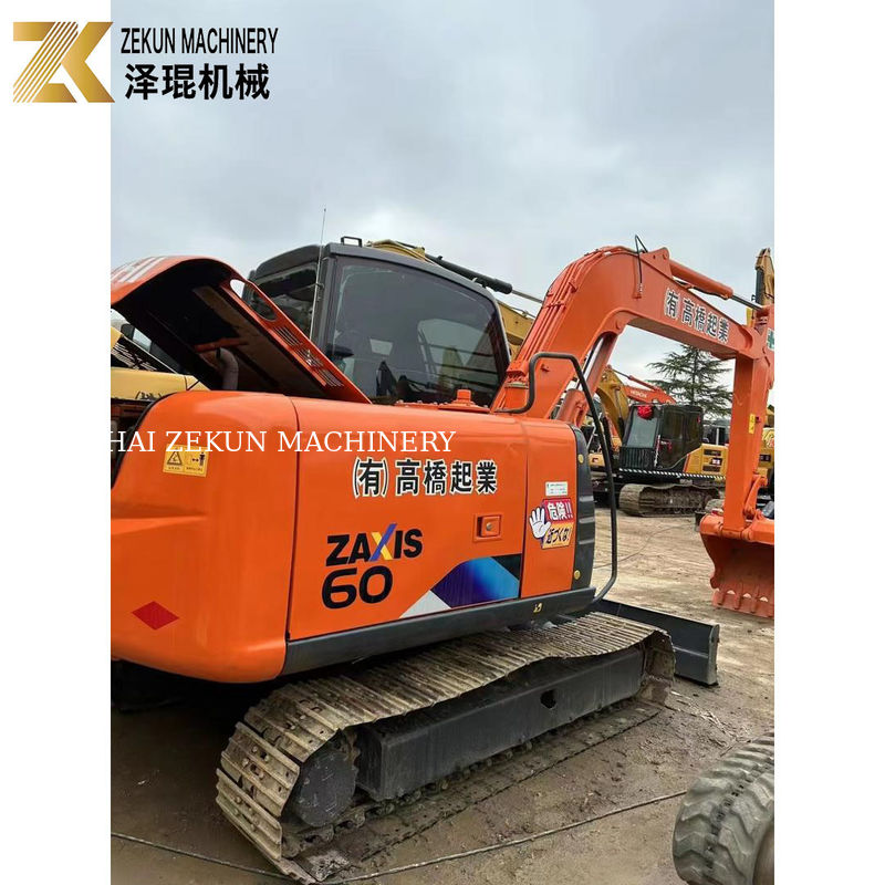6 Ton Digunakan Hitachi ZX60 Mini Excavator dengan 40,5 KW dalam kondisi baik