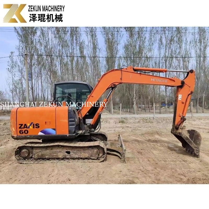 Manual Excavator Hitachi ZX60 Crawler Excavator 0,22m3 Kapasitas ember 2013 Tahun