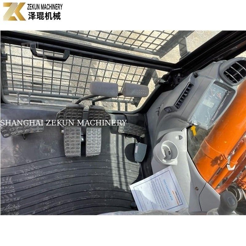 Excavator ukuran sedang ZX220LC dengan untuk konstruksi menggali 22 ton digunakan Hitachi 220