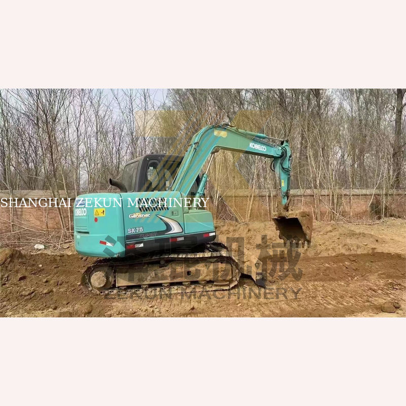 4001-6000 Jam Kerja Digunakan Kobelco SK75-8 SR Excavator untuk di Lelang Shanghai