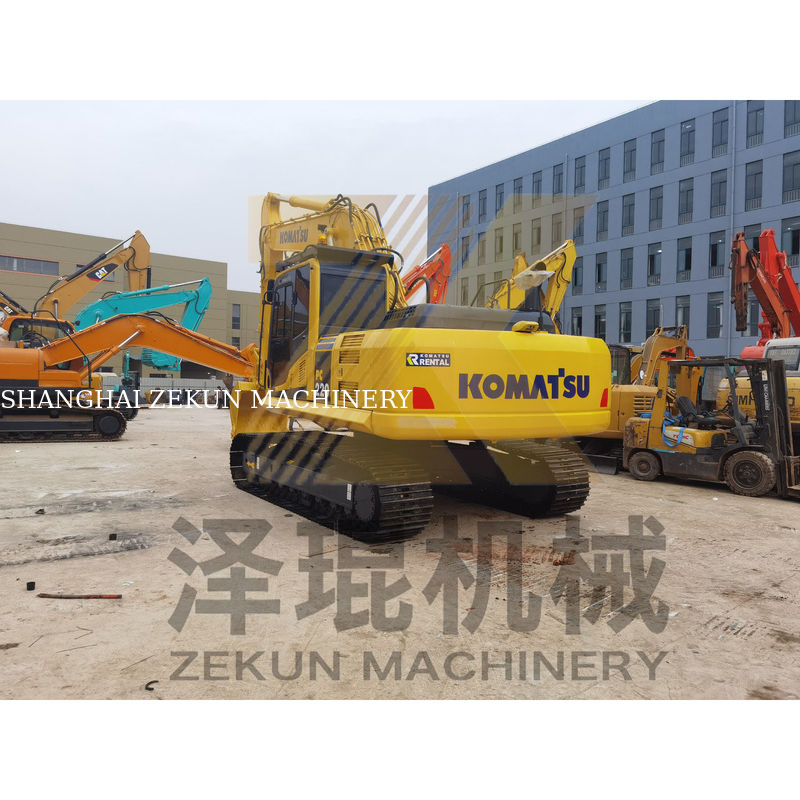 Digunakan 22 Ton Komatsu 220 PC220 Excavator dengan 1M3 Ember Kapasitas dan 1050 Jam Kerja