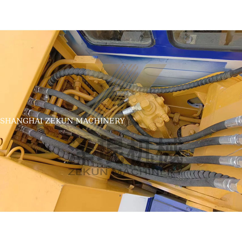 Digunakan Komatsu PC60-5 Excavator di Baik dengan Silinder Hidraulik Lainnya dan pada tahun 2022