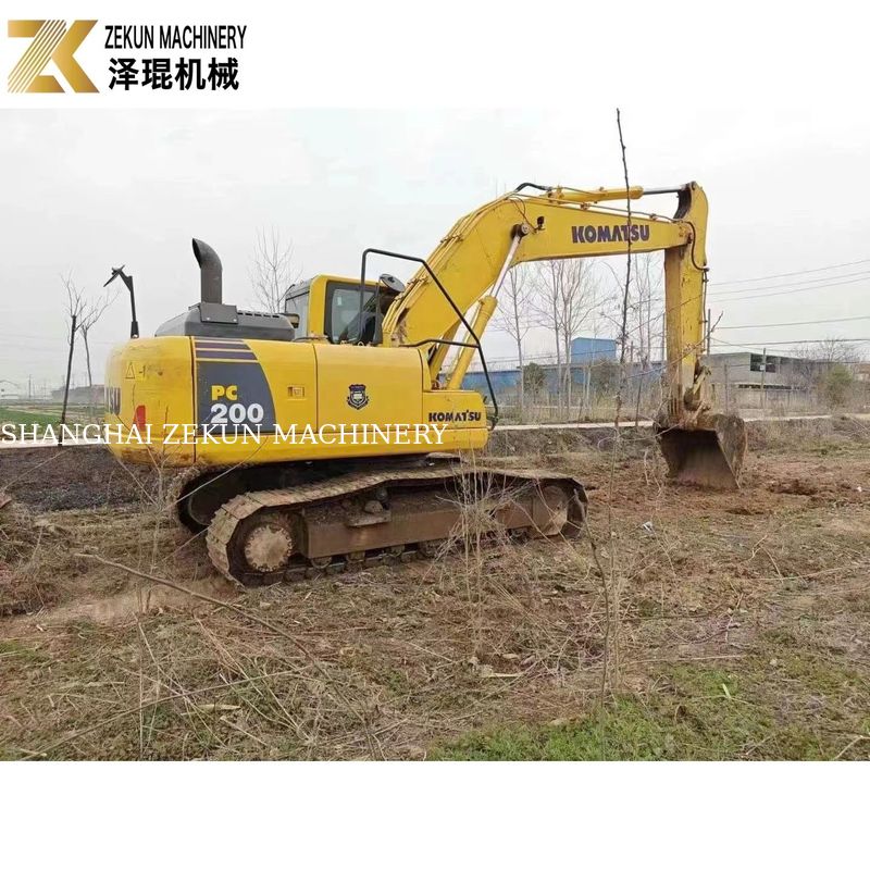 Digunakan Komatsu PC200-8MO Crawler Excavator 2001-4000 Jam Medium Size