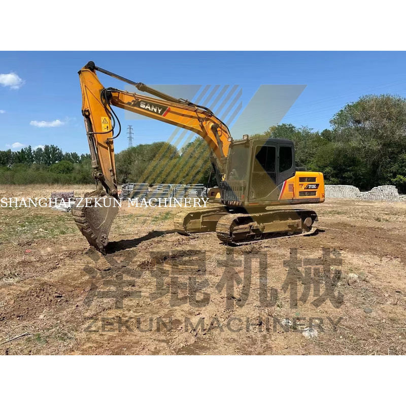 Sany SY135 Pro Crawler Excavator 0,6 m3 Kapasitas Ember 2001-4000 Jam Kerja Digunakan