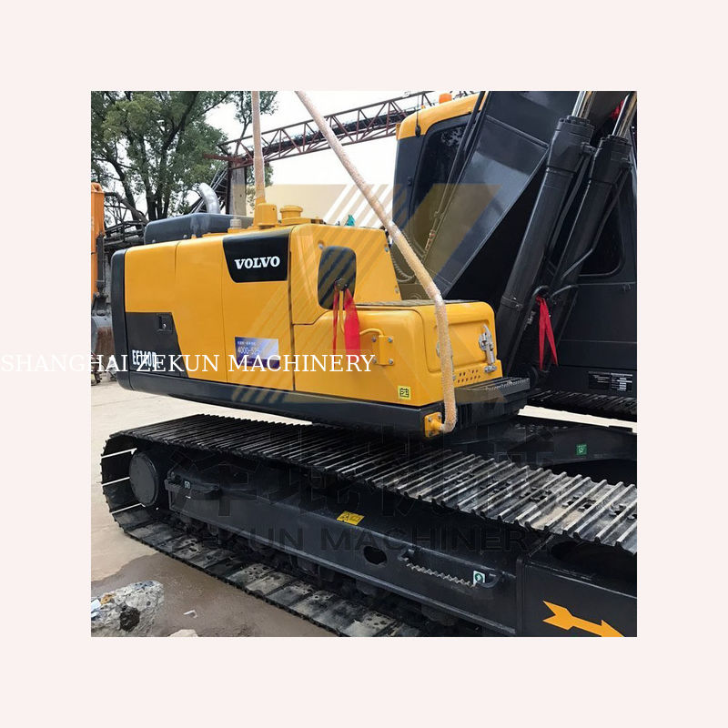 Volvo EC140DL Excavator 14 Ton Digger yang Digunakan dengan Merek Klep Hidraulik Lainnya