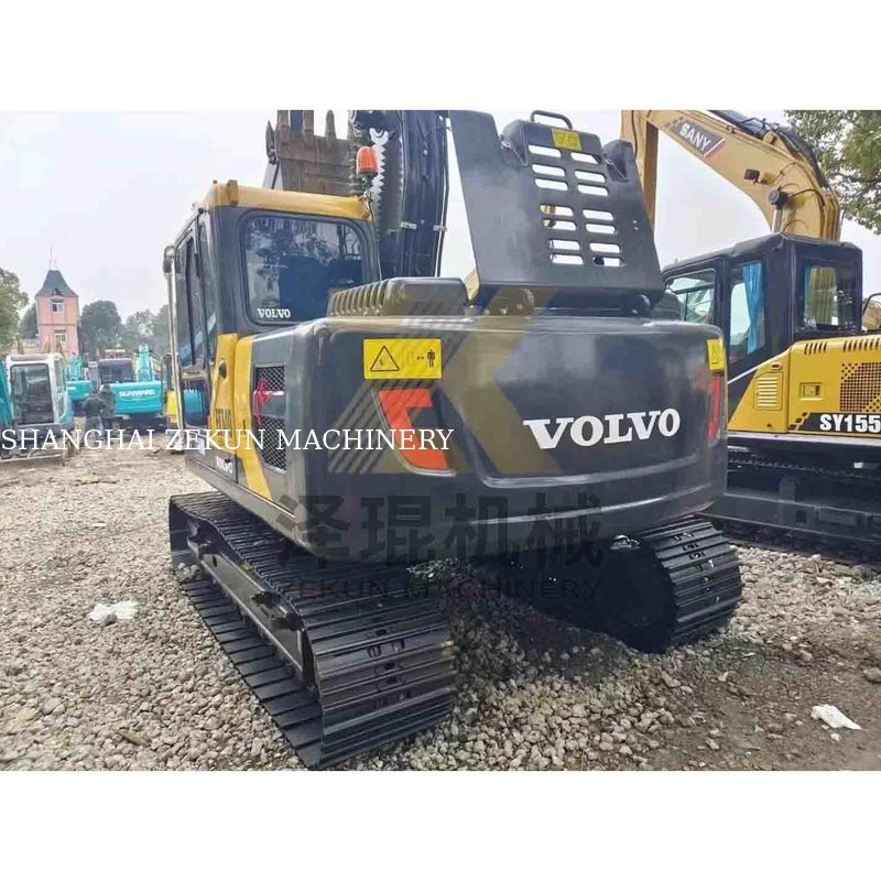 Pompa hidraulik lainnya EC140 Excavator Kondisi baik dan dengan berat mesin 15870 KG