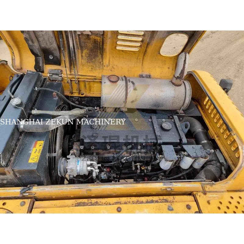 Digunakan Volvo EC360 Excavator. 36.9T. 1.35-3.0m3 Ember. Kondisi yang baik.