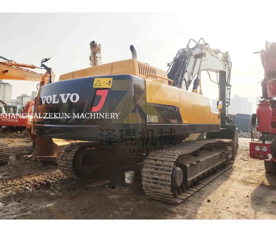 Digunakan VOLVO EC480DL Excavator 270KW Kekuatan dan 1.77 3.8 m3 Ember Kapasitas