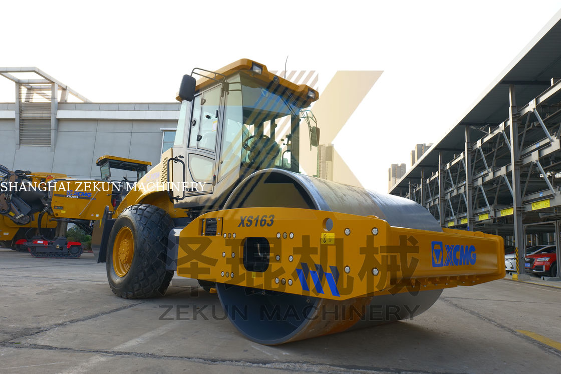 16ton XCMG XS163 Vibratory Roller China Stage II Peralatan