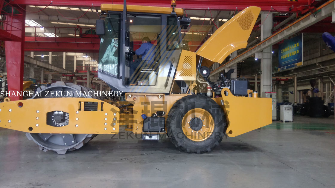 8ton XCMG CV83U Hydraulic Drum Roller EU Stage T4F Mesin