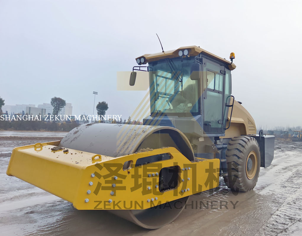 11ton XCMG XS115 Full Hydraulic Roller EU Stage II Peralatan Jalan