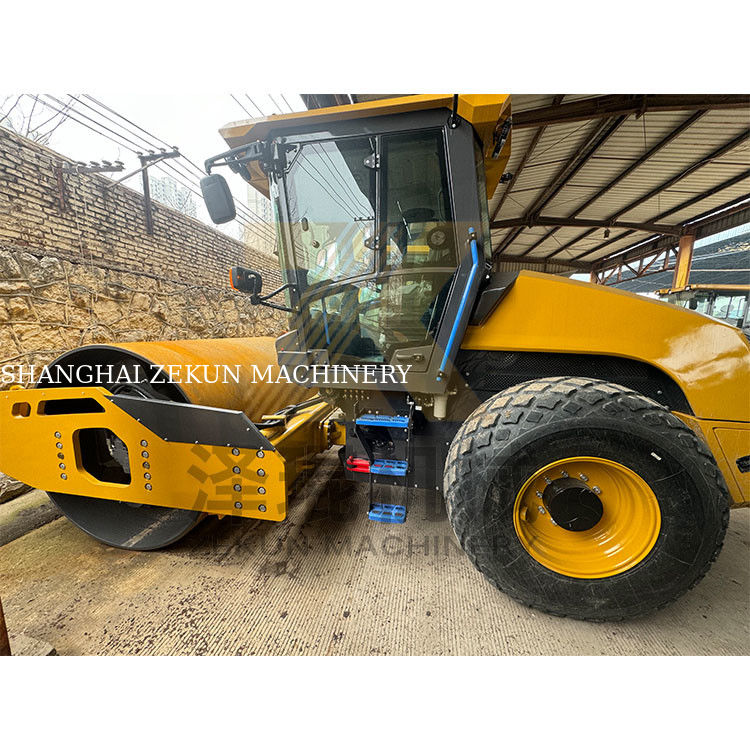13ton xcmg xs135 roller drum tunggal hidrolik full stage v
