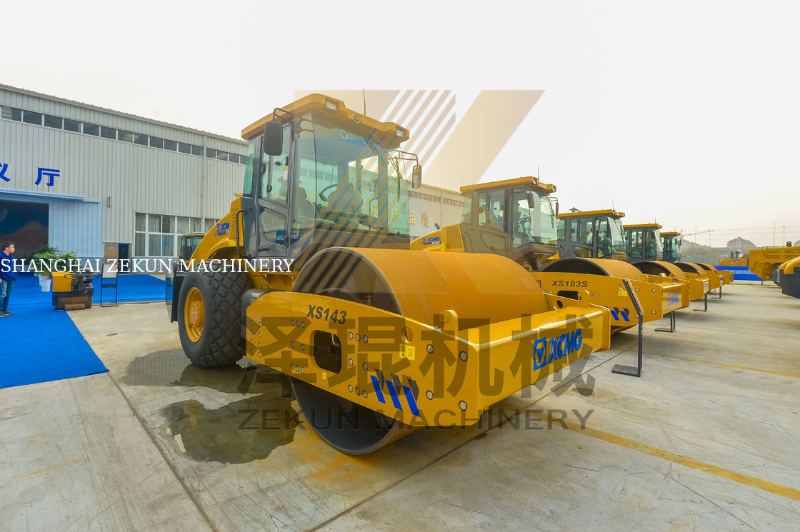 14t XCMG XS145 Hydraulic Single Drum Roller EU Tahap III