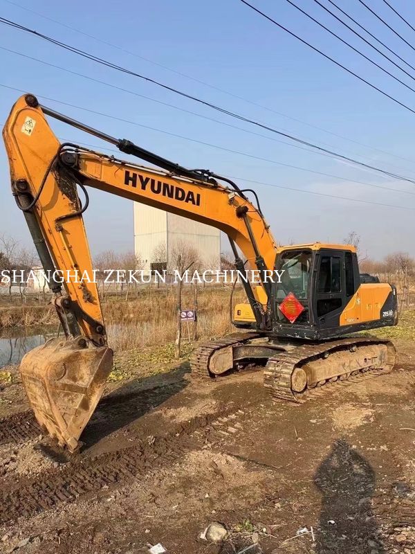 2018 R215VS Excavator 3 800 Jam Kerja Sempurna untuk Pekerjaan Berat