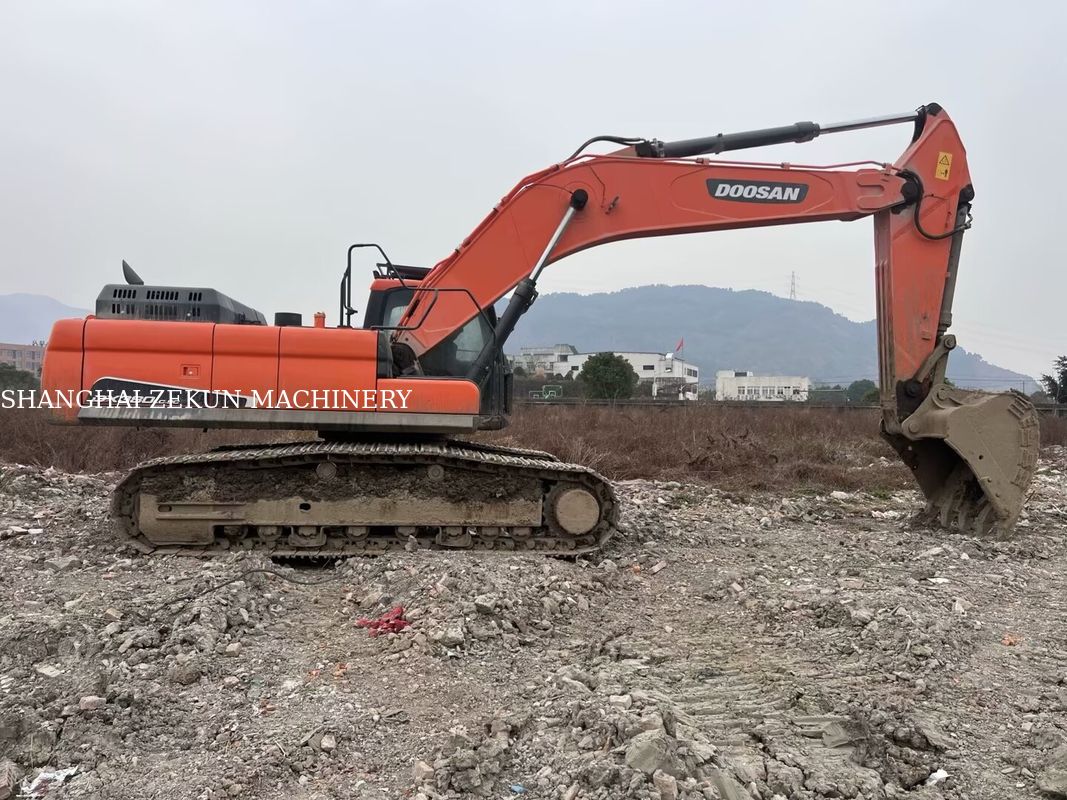 Digunakan 2020 Doosan DX380 Excavator Dengan 4 816 Jam Kerja Dalam Kondisi Baik