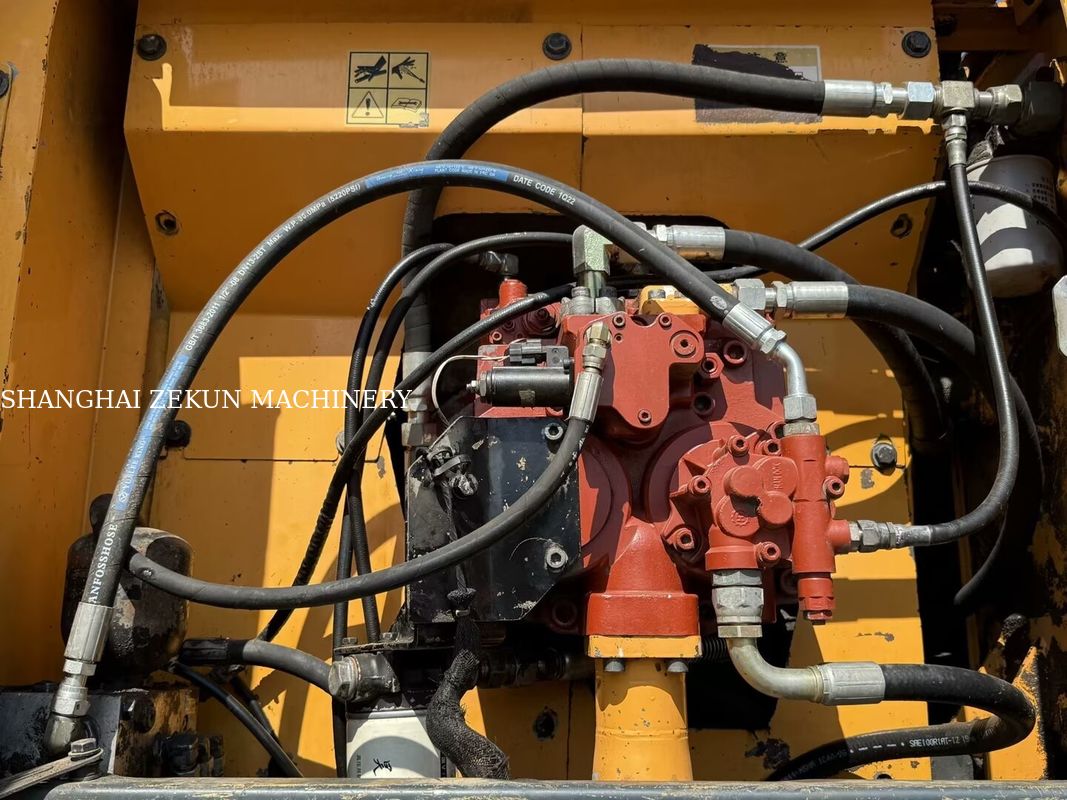 2014 Hyundai R210W-9 21 Ton Wheel Excavator Sempurna untuk Proyek Konstruksi