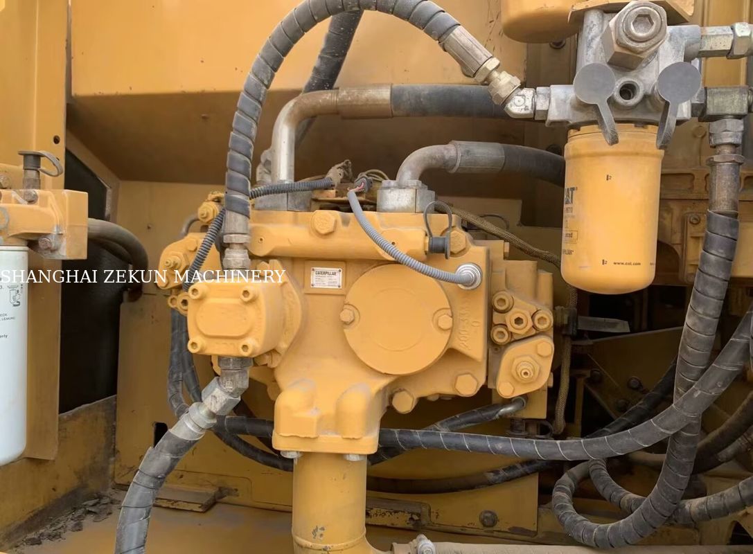 Serbaguna 2020 Cat 323D2 Excavator 23 Ton 4877 Jam Untuk Berbagai Aplikasi