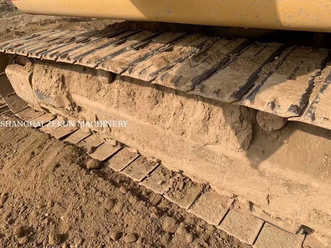 Serbaguna 2020 Cat 323D2 Excavator 23 Ton 4877 Jam Untuk Berbagai Aplikasi
