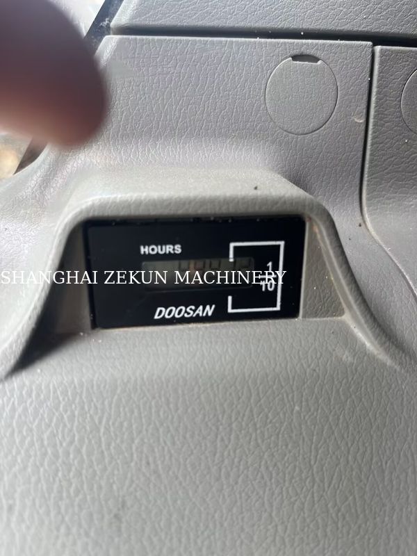 Ekskavator Doosan DX500LC-9C Bekas 800 Rpm Tenaga Kuda Dan Tinggi Penggalian Maksimum 11