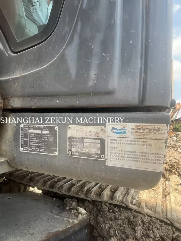 Ekskavator Doosan DX500LC-9C Bekas 800 Rpm Tenaga Kuda Dan Tinggi Penggalian Maksimum 11