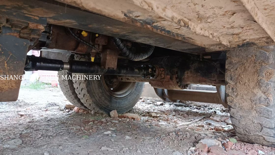 Hyundai R210W-9 Excavator Beroda 330 L Kapasitas Tangki Bahan Bakar Dan Katup Hidraulik