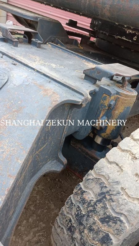 Hyundai R210W-9 Excavator Beroda 330 L Kapasitas Tangki Bahan Bakar Dan Katup Hidraulik