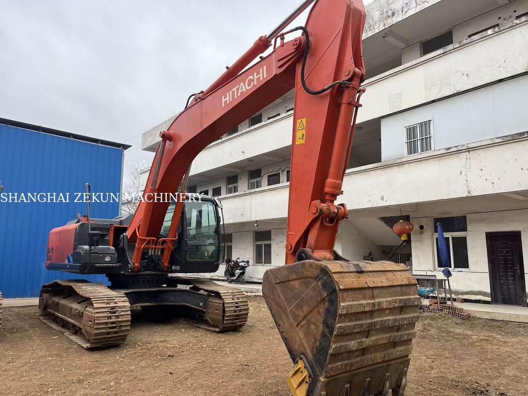 Ekskavator Hitachi ZX330-5A 2022 dengan 2968 jam, Tekanan Hidrolik 34.3 MPa, Panjang Boom 6.5 M